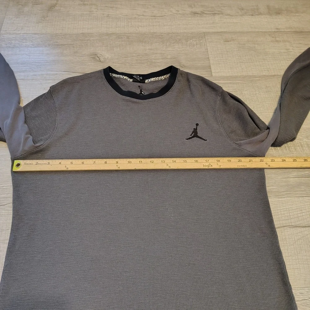 Jordan Mens XL Gray Waffle Knit Thermal Long Sleeve Jumpman Shirt Charcoal
